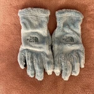 The North Face Girls' Osito Etip Gloves
Color: Starlight Blue Size: L